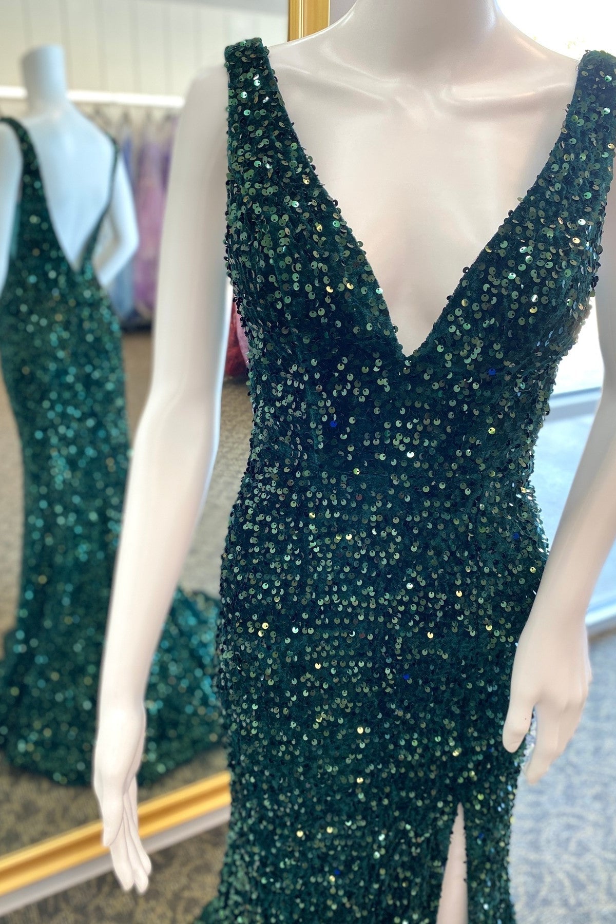 Dark Green Sequin V Neck Mermaid Long Prom HZ0307