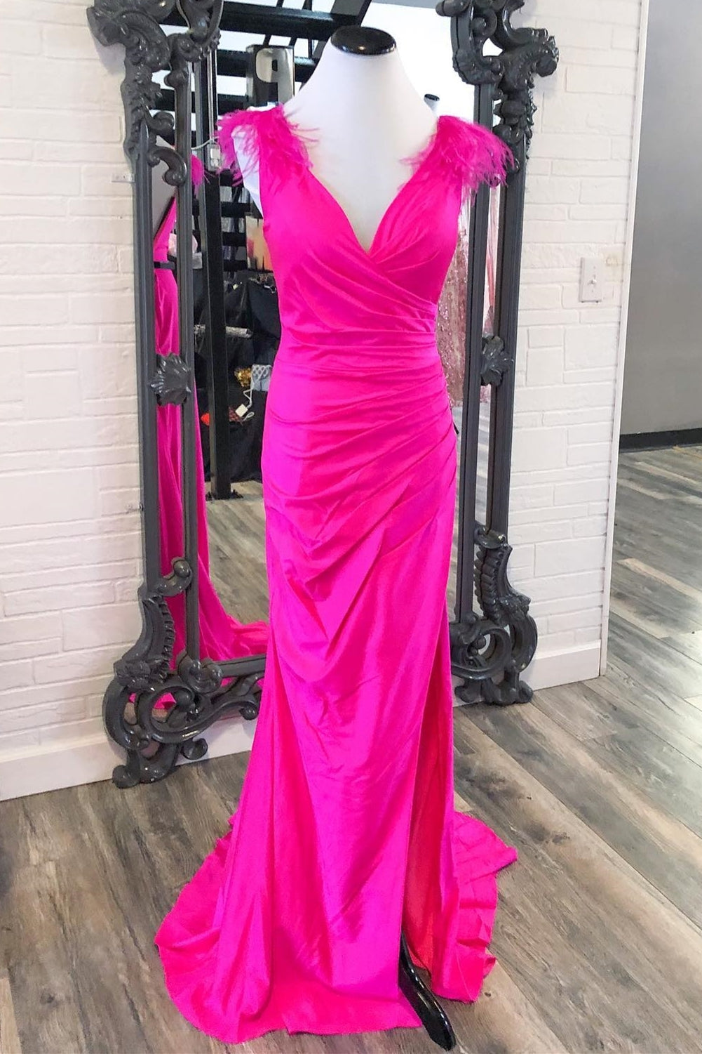 Elegant Hot Pink Mermaid Ruched Slit Formal HZ0307