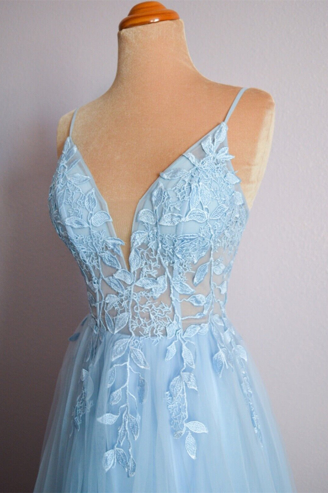 Straps Light Blue Tulle and Lace Appliques Long Formal HZ0307
